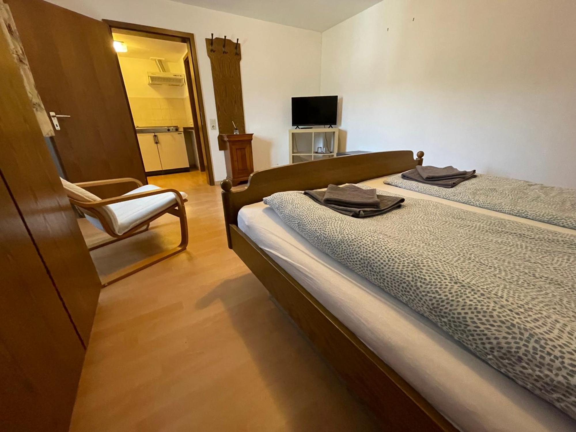 Beny Hotel Restaurant Хертинген Экстерьер фото